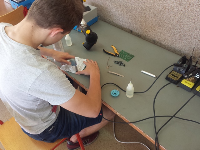 Uczestnicy projektu podczas zajęć praktycznych