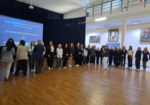 Wręczenie certyfikatów uczniom klasy 4H